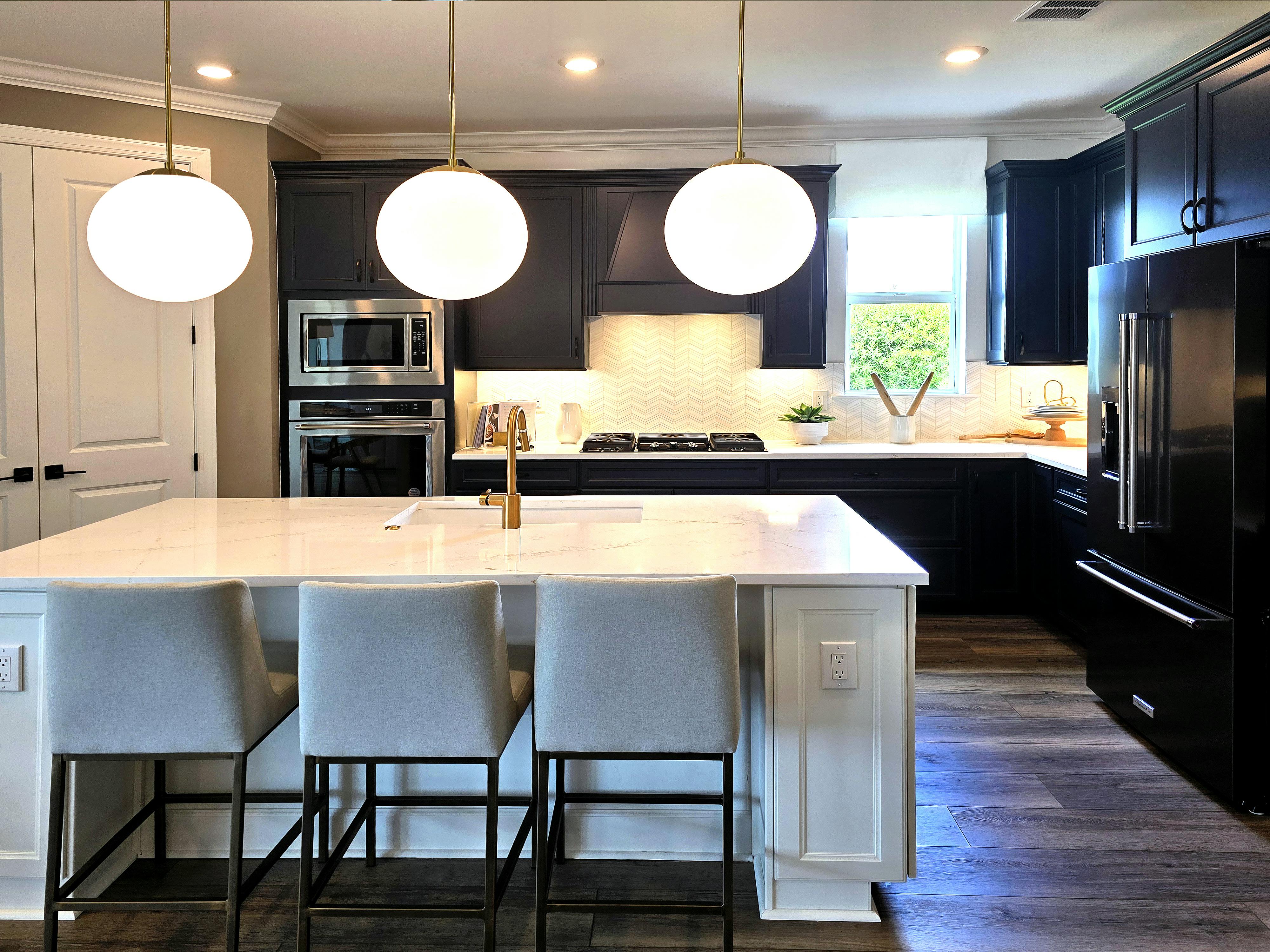 Kuvars Banyo Tezgahı